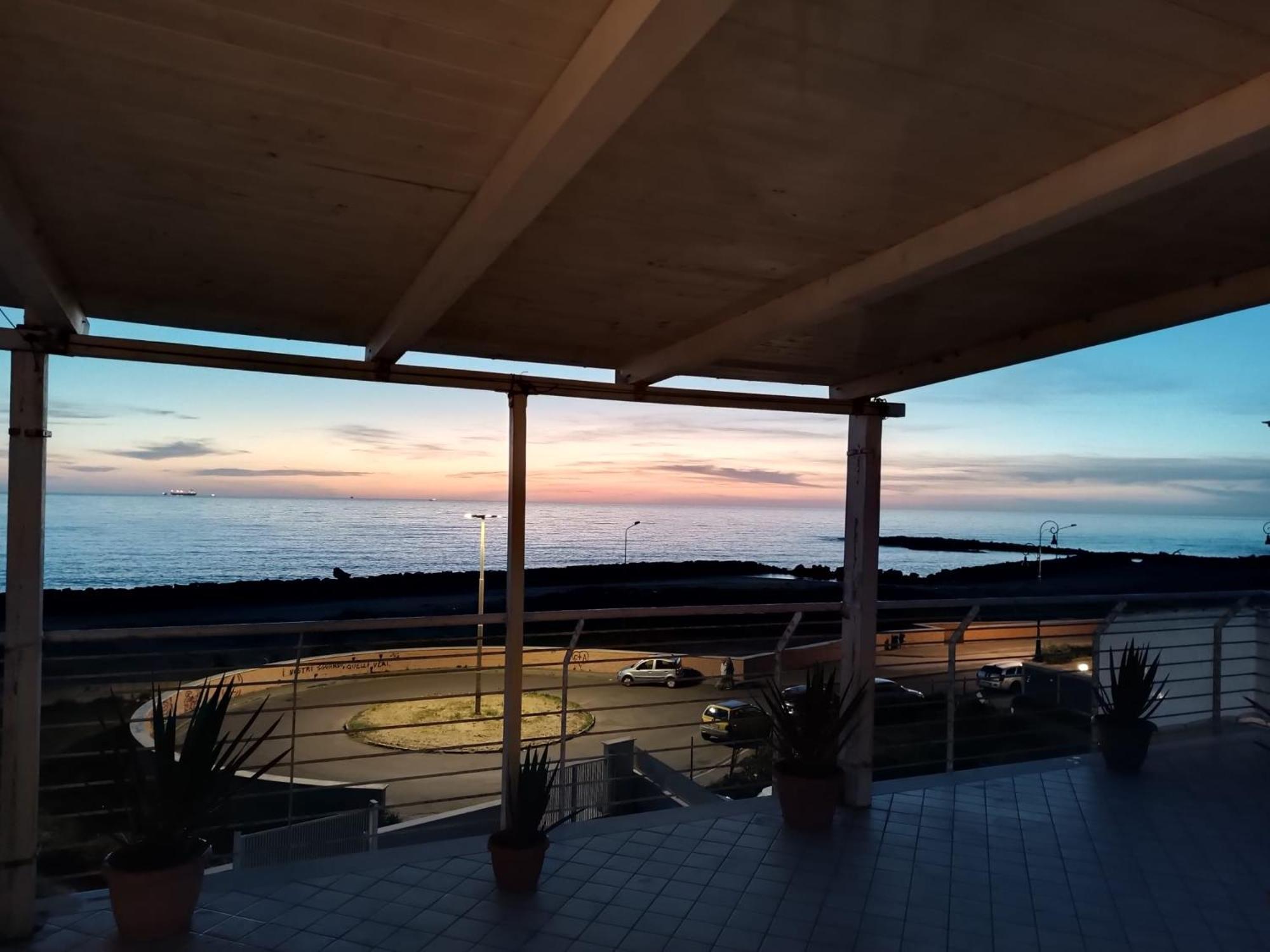 Armareaoverseassuites 1 Fiumicino Esterno foto